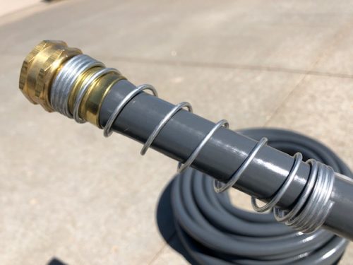 hose-kink-preventer